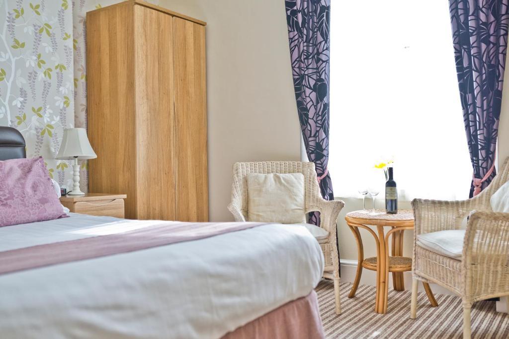 The Wilton Hotel ลันดิดโน ภายนอก รูปภาพ